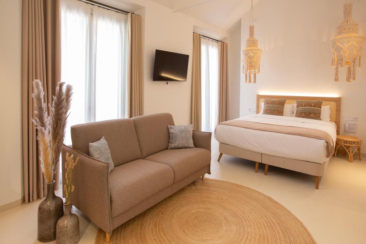 Alux Boutique Hotel مالقة المظهر الخارجي الصورة