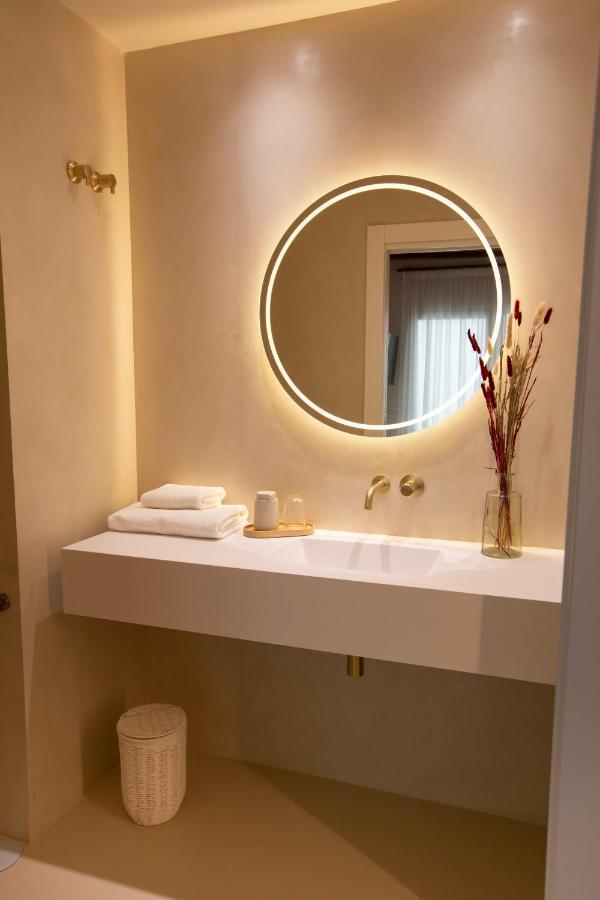 Alux Boutique Hotel مالقة المظهر الخارجي الصورة